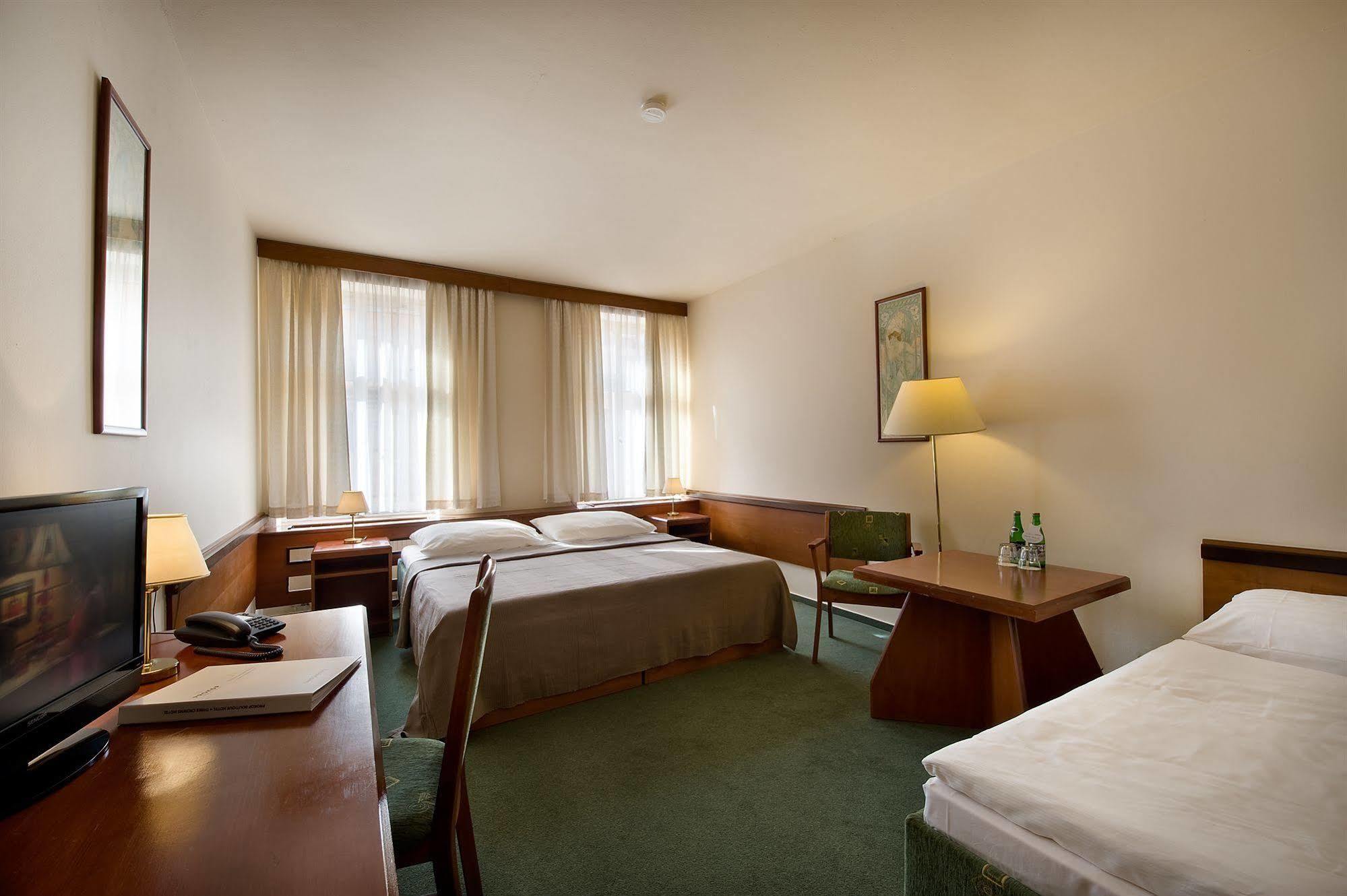 Three Crowns Hotel Prague Exterior photo