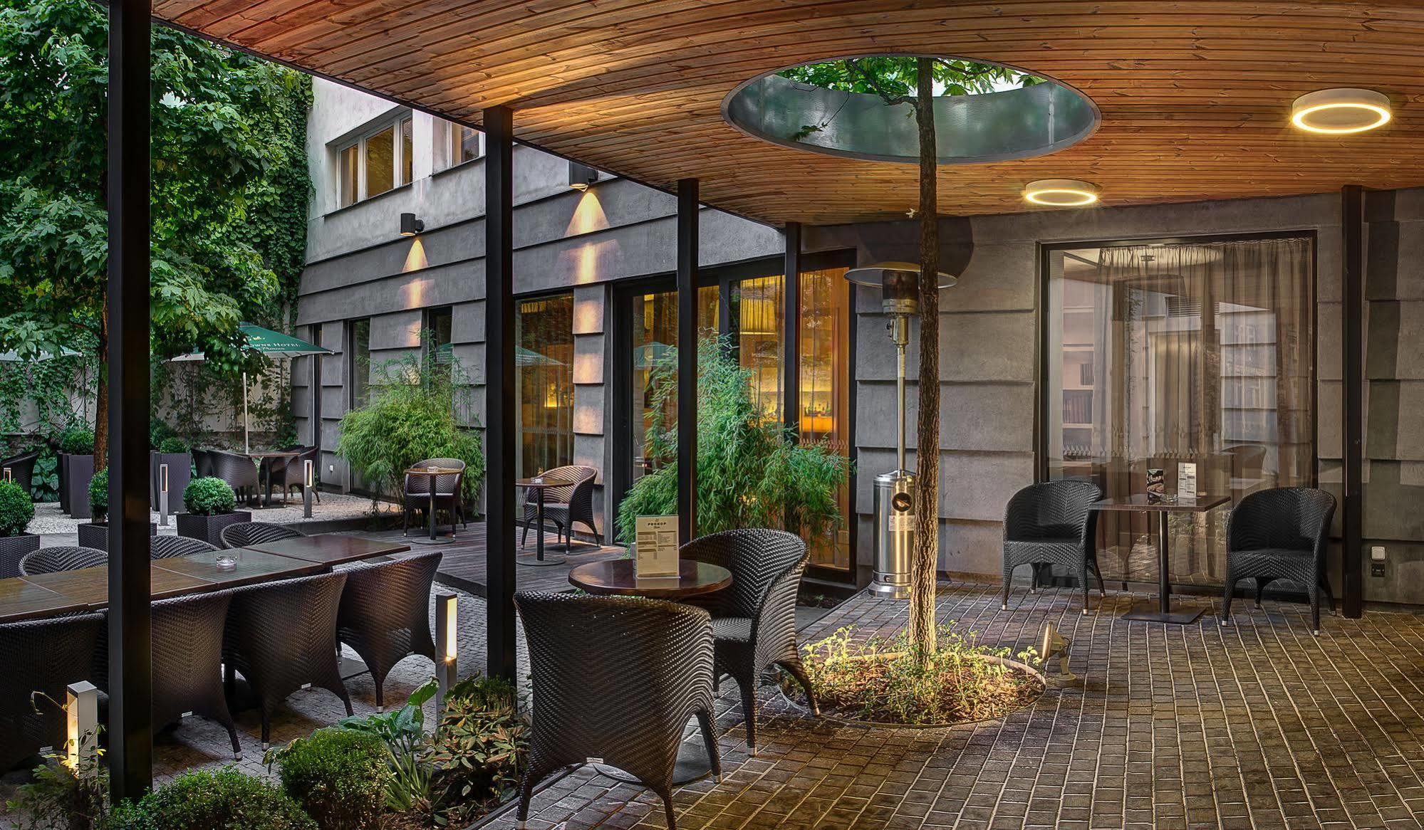 Three Crowns Hotel Prague Exterior photo